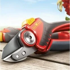 WOLF-Garten Snoeischaar "Premium Plus" RS 4000 - Aambeeld - Max. Knipdiameter 25 Mm - Links- En Rechtshandige - Softinleg Handgreep - Snijhoek 30° - Voor Grote Handen - Vervangbare Messen En Aambeeld -Gardena Verkoopwinkel 1200x1193 2