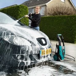 VONROC Hogedrukreiniger V18-2 1800W – 140 Bar – 420 L/h – Incl. 8m Slang, Geïntegreerde Reinigingsmiddelen Tank, Terrasreiniger, Spuitstukken En Accessoires 16 VONROC Hogedrukreiniger V18-2 1800W – 140 Bar – 420 L/h – Incl. 8m Slang, Geïntegreerde Reinigingsmiddelen Tank, Terrasreiniger, Spuitstukken En Accessoires -Gardena Verkoopwinkel 1200x1200 126