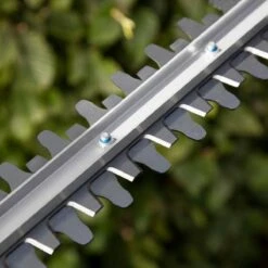 GARDENA - EasyCut 420/45 - Heggenschaar (gemotoriseerd) - Meslengte 45cm - Tandmes Opening 18mm 10 GARDENA - EasyCut 420/45 - Heggenschaar (gemotoriseerd) - Meslengte 45cm - Tandmes Opening 18mm -Gardena Verkoopwinkel 1200x1200 246