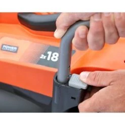 Black & Decker BLACK+DECKER BCMW3318N-XJ Grasmaaier - 18V - 33cm - Excl. Accu & Lader -Gardena Verkoopwinkel 1200x1200 387