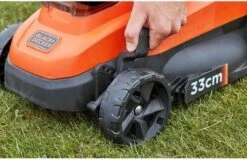 Black & Decker BLACK+DECKER BCMW3318N-XJ Grasmaaier - 18V - 33cm - Excl. Accu & Lader -Gardena Verkoopwinkel 1200x775 1