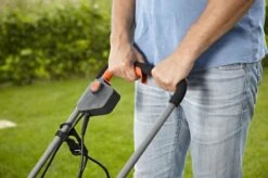 GARDENA - Powermax 32 - Grasmaaier (gemotoriseerd) - Maaibreedte 32 Cm - Gazons Tot 200 M2 18 GARDENA - Powermax 32 - Grasmaaier (gemotoriseerd) - Maaibreedte 32 Cm - Gazons Tot 200 M2 -Gardena Verkoopwinkel 1200x799 125