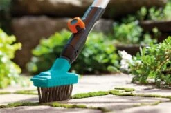 GARDENA Combisysteem Voegenborstel M Metaal - Aanbevolen Steellengte 130 /150 Cm -Gardena Verkoopwinkel 1200x799 211