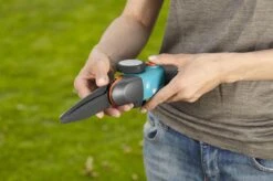 GARDENA Comfort Grasschaar - Op Steel -Gardena Verkoopwinkel 1200x799 87