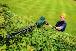 Bosch UniversalHedgePole 18 Heggenschaar Op Steel - Met 18 V Accu En Lader -Gardena Verkoopwinkel 1200x800 143