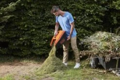 Black & Decker BLACK+DECKER BCMW3318L2-QW Grasmaaier - 18V - 33cm - Incl. 2 Accu's En Lader 17 Black & Decker BLACK+DECKER BCMW3318L2-QW Grasmaaier - 18V - 33cm - Incl. 2 Accu's En Lader -Gardena Verkoopwinkel 1200x800 228