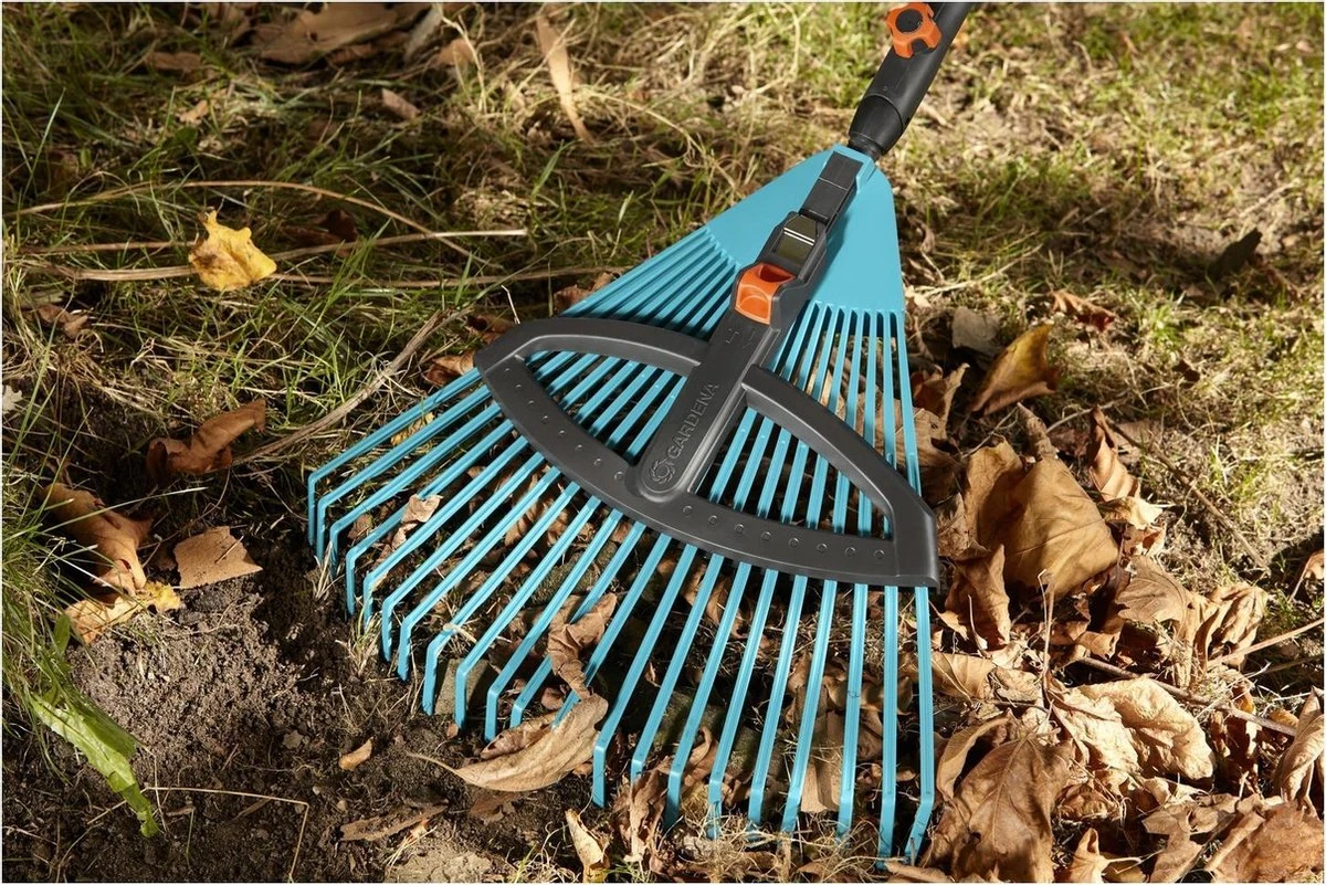 GARDENA Combisysteem Bladhark Hark - Werkbreedte Verstelbaar Van 35 Tot 52cm - Excl. Steel 2 GARDENA Combisysteem Bladhark Hark - Werkbreedte Verstelbaar Van 35 Tot 52cm - Excl. Steel - Afbeelding 2