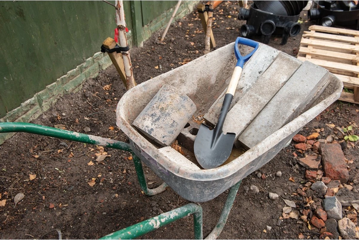 Silverline Mini Spade Met Ronde Kop En Houten Schacht - 70 Cm 6 Silverline Mini Spade Met Ronde Kop En Houten Schacht - 70 Cm - Afbeelding 6