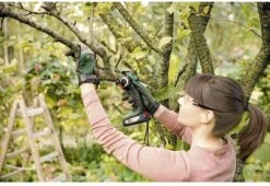 Bosch AdvancedCut 18 Microkettingzaag - Met 1 X 18 V Accu En Lader 13 Bosch AdvancedCut 18 Microkettingzaag - Met 1 X 18 V Accu En Lader -Gardena Verkoopwinkel 1200x825 28