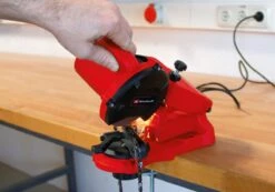 Einhell Kettingslijper GC-CS 85 E (85 W - 5500 /min - Slijphoekverstelling W. Schaal - Kettingspanner - Dieptebegrenzer Incl. Slijpschijf) -Gardena Verkoopwinkel 1200x839 1