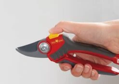 WOLF-Garten Snoeischaar "Premium Plus" RR 4000 - Max. Knipdiameter 22 Mm - Links- En Rechtshandige - Softinleg Handgreep - Snijhoek 30° - Voor Grote Handen - Vervangbare Messen 18 WOLF-Garten Snoeischaar "Premium Plus" RR 4000 - Max. Knipdiameter 22 Mm - Links- En Rechtshandige - Softinleg Handgreep - Snijhoek 30° - Voor Grote Handen - Vervangbare Messen -Gardena Verkoopwinkel 1200x840 1