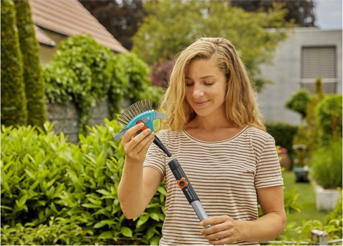 Gardena Voegenkrabber 3-in-1 Combisysteem 23,5 X 13,4 Cm Blauw 10 Gardena Voegenkrabber 3-in-1 Combisysteem 23,5 X 13,4 Cm Blauw - Afbeelding 10