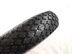 Benson Bolderkarwiel Steekwagenwiel Met Luchtband 3.00-4 | Asgatdiameter 20mm Rollager | Hoogte Wiel 26cm -Gardena Verkoopwinkel 1200x900