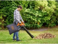 Black & Decker BLACK+DECKER BEBLV300SB-QS Bladblazer - 404 Km/u - 3000W - Zuig-/blaasfunctie - Gesnoerd -Gardena Verkoopwinkel 1200x911 2