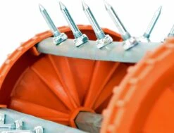 FUXTEC Gazonbeluchter / Verticuteerroller FX-RL400 -Gardena Verkoopwinkel 1200x917 2