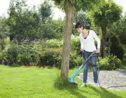 GARDENA - SmallCut Trimmer 300/23 - Grastrimmer (gemotoriseerd) - 300W - Maaibreedte 23 Cm -Gardena Verkoopwinkel 1200x932