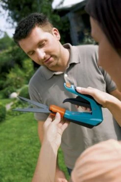 GARDENA - Comfort Plus - Draaibaar - Grasschaar - 120 Mm Maaibreedte 16 GARDENA - Comfort Plus - Draaibaar - Grasschaar - 120 Mm Maaibreedte -Gardena Verkoopwinkel 799x1200 43