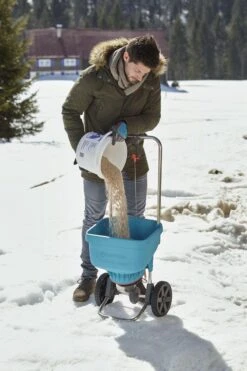 GARDENA Strooiwagen XL Strooikar - 800m2 - 18 Liter 13 GARDENA Strooiwagen XL Strooikar - 800m2 - 18 Liter -Gardena Verkoopwinkel 799x1200 57