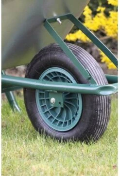 Kruiwagen Wiel 4.00 - 8 Luchtband Lijnprofiel - Asdiameter 20mm -Gardena Verkoopwinkel 822x1200