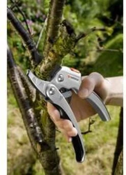 GARDENA - Comfort - Hefboomsnoeischaar Smartcut - Snoeischaar - Takdikte Max. 22 Mm 15 GARDENA - Comfort - Hefboomsnoeischaar Smartcut - Snoeischaar - Takdikte Max. 22 Mm -Gardena Verkoopwinkel 868x1200